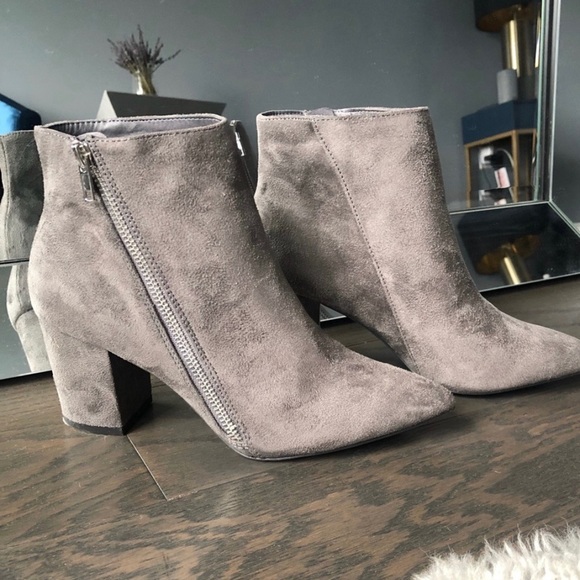 Shoes - Gray Booties size 7.5